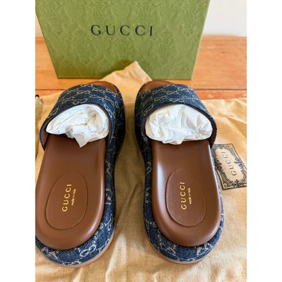 Gucci Monogram GG Denim Slides - NWT - Women's Size 8/38 - Picture 5 of 6